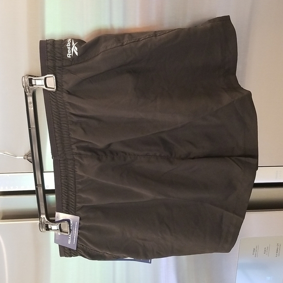 💕REEBOK💕 Retro Winners Shorts Built-In Brief NWT - Picture 9 of 16